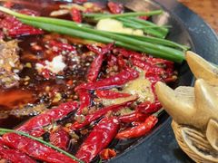 -黄潇洒老火锅(九眼桥宏济巷店)
