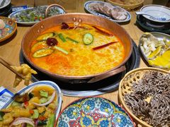 -洱火云南酸菜牛肉火锅(石景山当代商城店)