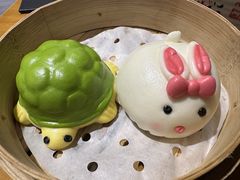 -乐忻皇朝(上海中心大厦店)