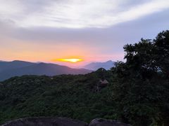 -三亚亚龙湾人间天堂鸟巢度假村
