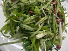 -东北菜冰城一家人