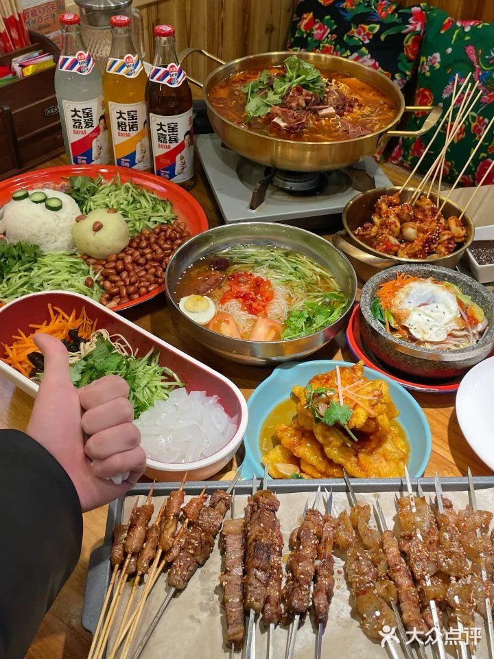 深夜食堂天花板‼️东北烤串香到捶墙(⁎˃ᴗ˂