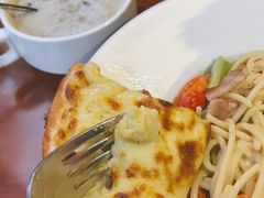 金枕榴莲披萨-萨贝尔意式西餐厅(古城新梦店)