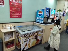 -咕叽咕叽回转自助小火锅(南京商厦店)