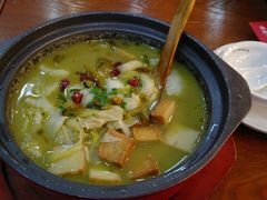 -周鱼小馆石锅酸菜鱼(活力汇店)