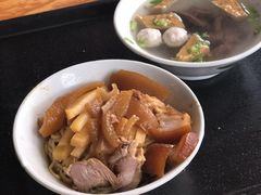 豆干鸭血汤-松树干拌面店