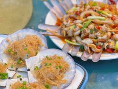 -三亚火车头万人海鲜广场