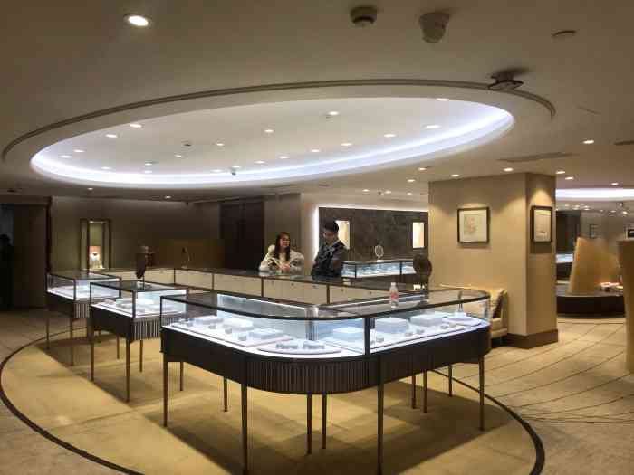 钻石小鸟·钻戒婚戒定制(杭州店)-"1959服务非常不错,购物环境很好