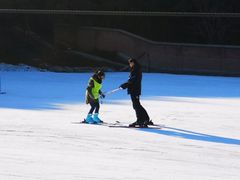 -十三陵雪世界滑雪场