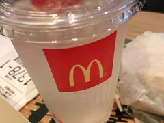 椰子水饮-麦当劳(龙洞店)