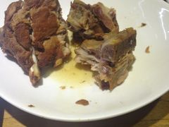 酱脊骨（吃了两块后），量少了-一轩饺子馆(丽都店)