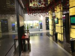 -南桥绿地铂骊酒店