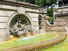 -加泰罗尼亚广场