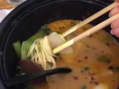 -小蛮椒麻辣烫·麻辣拌(青浦宝龙店)