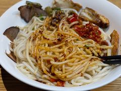 -牛八宝桂林米粉(八里庄店)