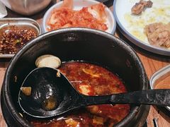 -明洞阿姨·韩式酱蟹烤肉·创意料理(三元桥店)