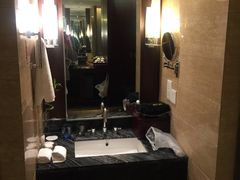 -绍兴鉴湖君澜大酒店