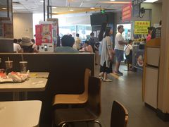 -麦当劳(湖光北街店)
