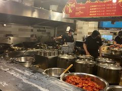 -琥珀老六龙虾(四里河店)