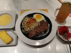 -豪客来牛排(华创国际广场店)