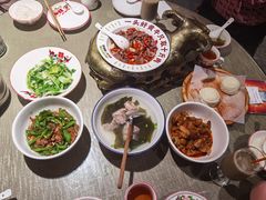 -老湖南民间菜·牛肉十八炒(花都店)