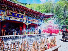 -九鼎铁刹山风景区