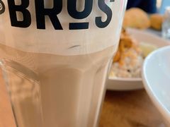 拿铁-Moka Bros 摩卡站(西单大悦城店)