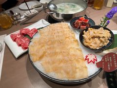 加拿大象拔蚌-協成海鮮火鍋(老店)