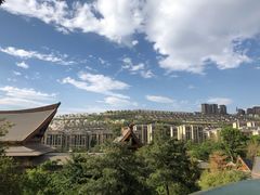 -七彩云南古滇温泉山庄