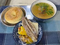 缸子肉的汤-園丁烤肉缸子肉
