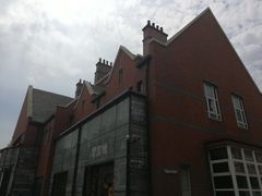 -钟书阁(松江泰晤士小镇店)