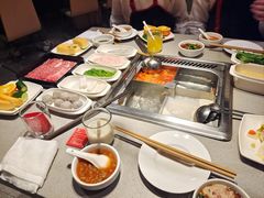 -海底捞火锅(新松江路生日主题店)