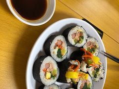 金枪鱼紫菜包饭-屋里家延边朝鲜族冷面(南园店)