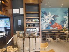 -星巴克(金谊广场店)