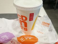 -麦当劳(轻轨曹杨路店)