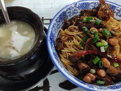 -云姐老南昌啤酒鸭拌粉(名门世家店)