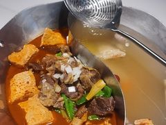 -左庭右院鲜牛肉火锅(金山万达店)