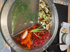 -廖掌柜·重庆鲜货火锅(上海首店)