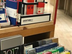 -诚品(信义店)
