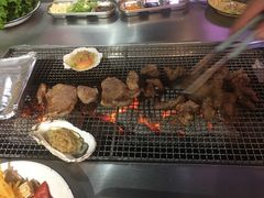 -马路牙子烧烤音乐酒馆(望京店)