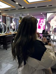 -藤野造型烫染·漂发