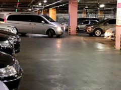 -大润发杨浦店-停车场