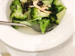 上汤西兰花-梅龙镇酒家(南京西路总店)