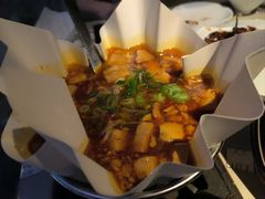 -穹六人间 people 6(岳阳路店)