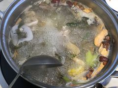清远脆皮鸡煲-汤膳·脆皮爽鸡煲(景诚园综合楼店)