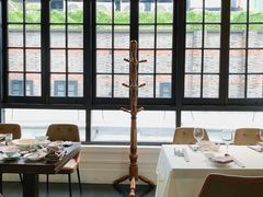 靠窗位-夜上海(新天地店)