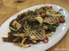 凉拌鱼皮-长平肥姐白粥·海鲜打冷