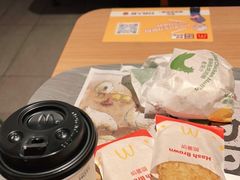 -麦当劳(玉桥中路店)