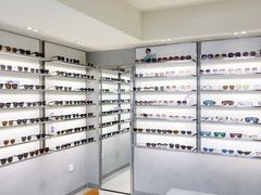 -潘多拉眼镜·蔡司依视路明月(潘家园店)