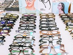 -潘多拉眼镜·蔡司依视路明月(潘家园店)